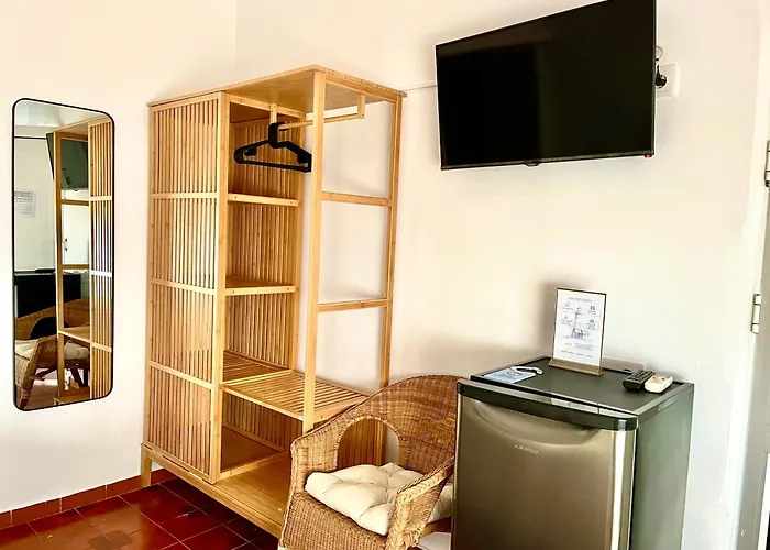 Hostal El Faro