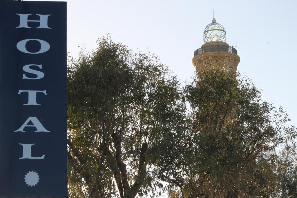 El Faro Pensión *
